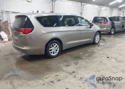 2017 Chrysler Pacifica Touring z USA, uszkodzony, nr VIN 2C4RC1DG6HR655227